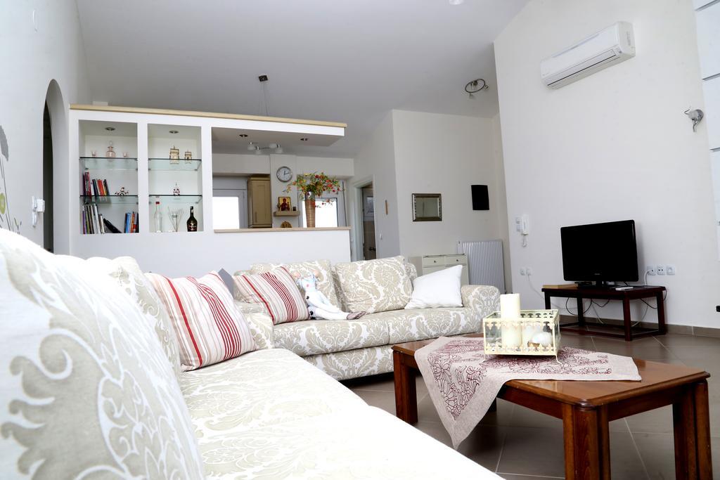Konstantinos Luxury Apartment Keramotí Buitenkant foto